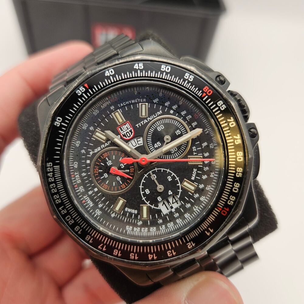 LUMINOX F-22 RAPTOR MEN'S TITANIUM 9270 SERIES PILOT WATCH XA.9272